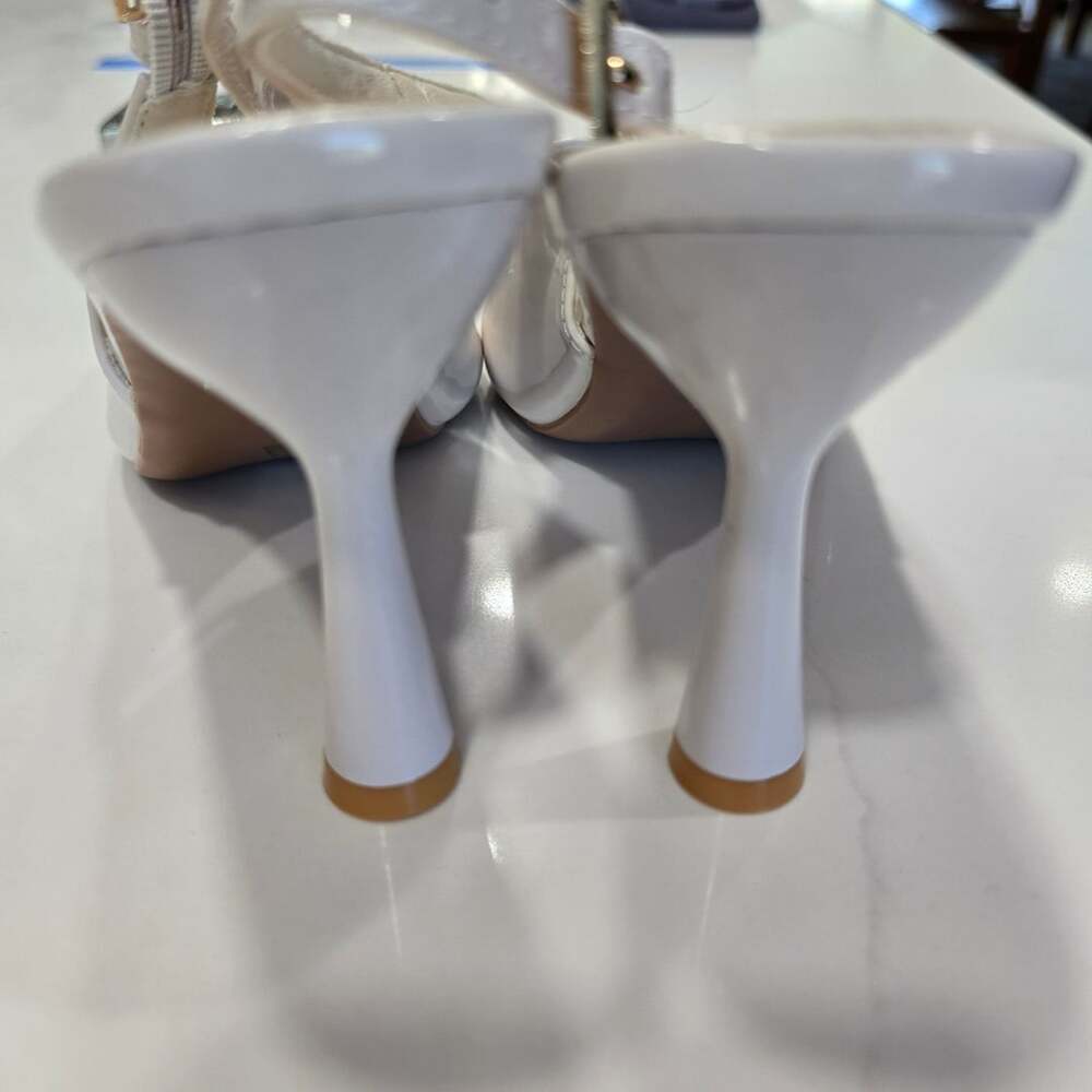 White Patent Leather Pointed Toe Slingback Heels with Gold Buckle - Picture 2 of 7